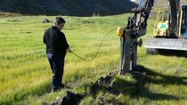 Verið að plægja ljósleiðara